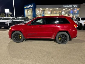Jeep Grand cherokee * Trackhawk* 2 КЛЮЧА* PANO* KEYLESS* ПОДГРЕВ* , снимка 2