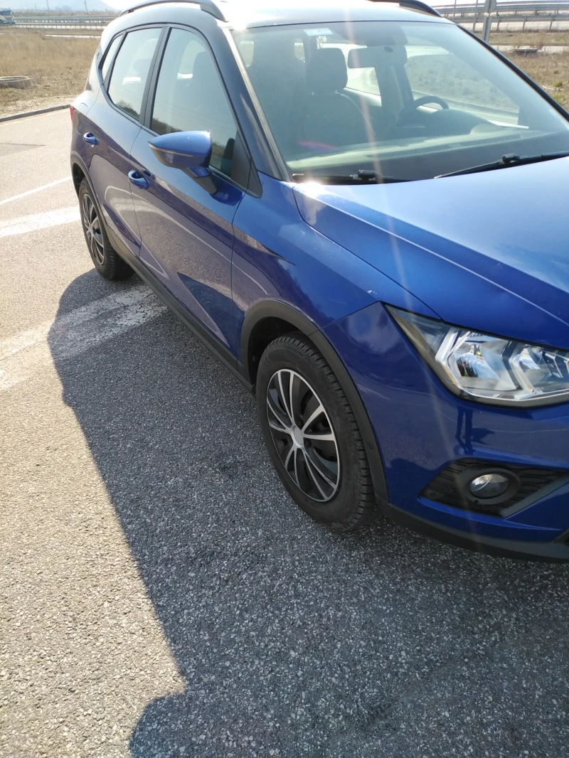 Seat Arona, снимка 3 - Автомобили и джипове - 48046684