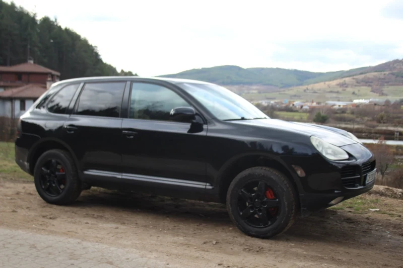 Porsche Cayenne, снимка 2 - Автомобили и джипове - 52650318