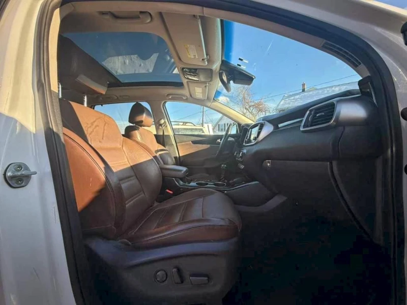 Kia Sorento, снимка 7 - Автомобили и джипове - 52735895