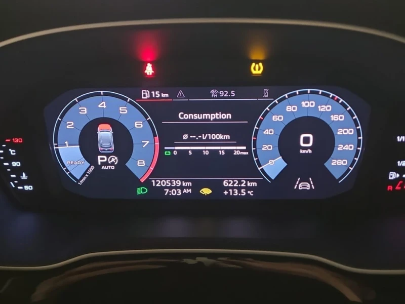 Audi Q3 * PROGRESSIV * ПАНОРАМА* * КАМЕРА ЗА ЗАДНО ВИЖДАНЕ, снимка 9 - Автомобили и джипове - 53454401