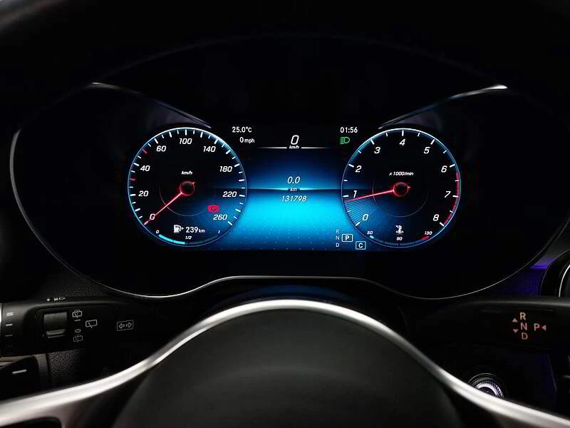 Mercedes-Benz GLC 300 4MATIC* AMG* HUD* ПАНОРАМА* ПОДГРЕВ* LANE ASSIST, снимка 12 - Автомобили и джипове - 55323898