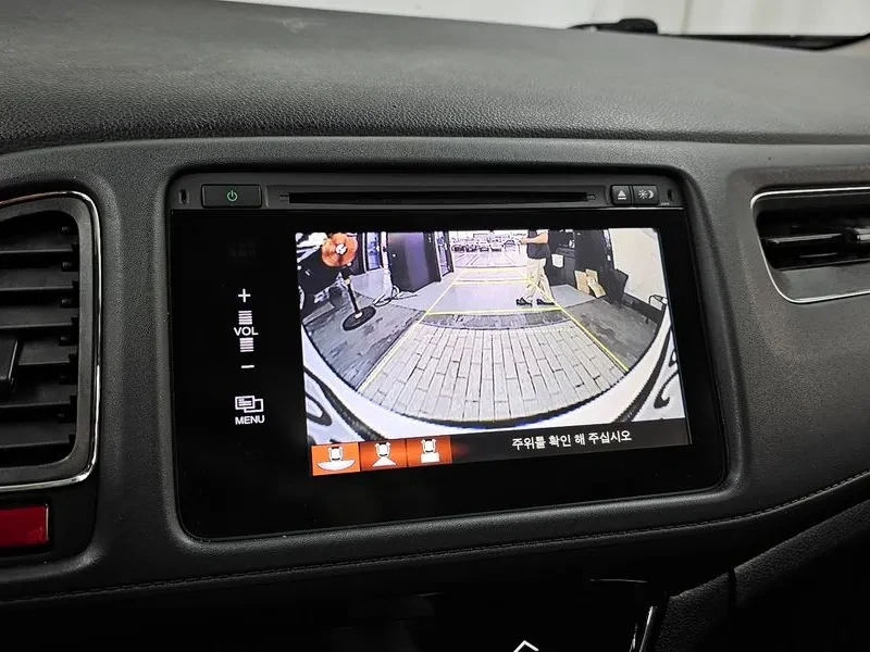 Honda Hr-v 1.8, снимка 15 - Автомобили и джипове - 55727234