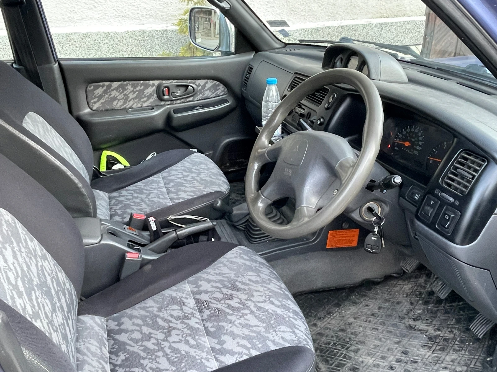 Mitsubishi L200  - изображение 6