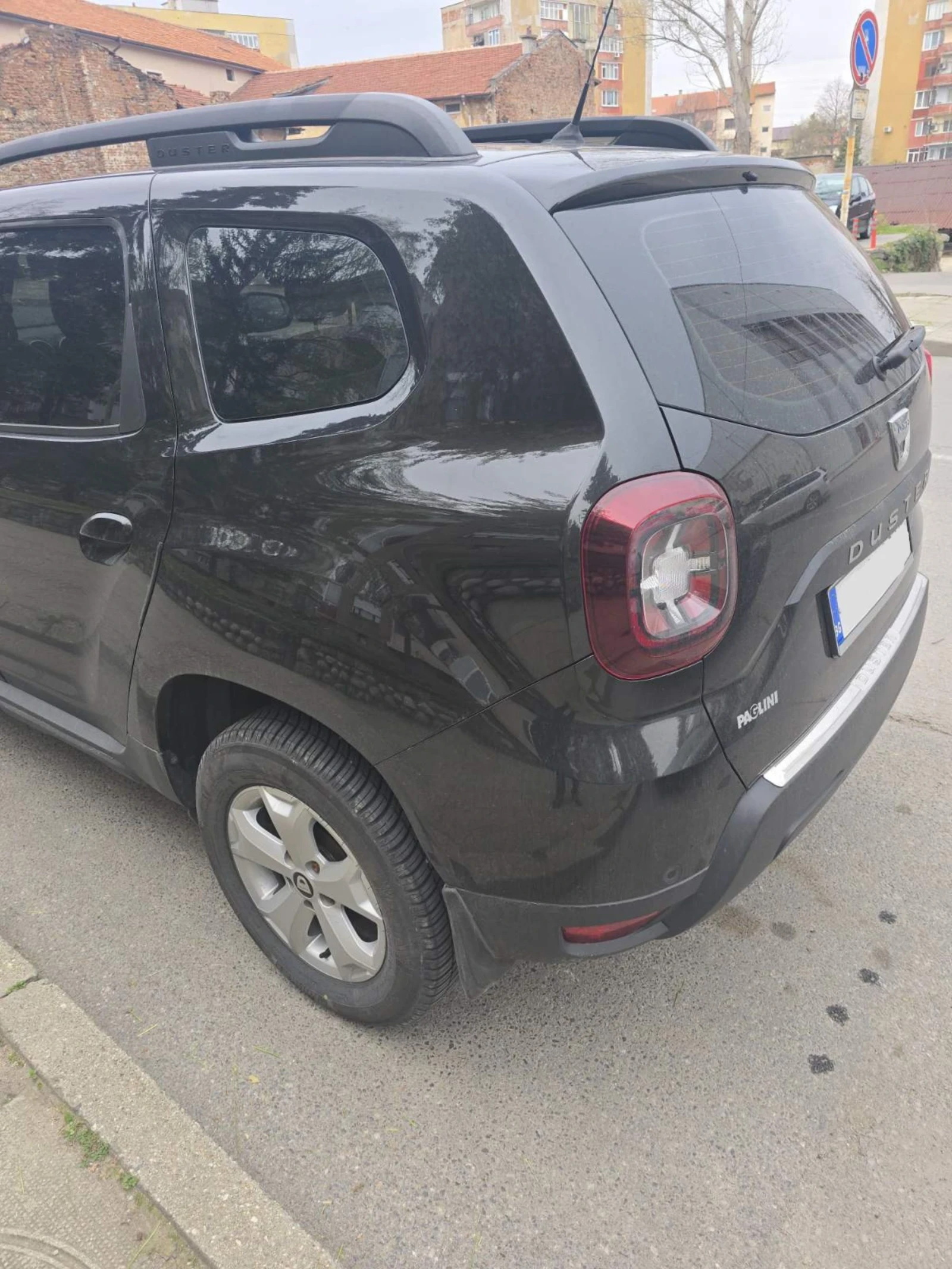 Dacia Duster 1.6 газ/бензин - изображение 2