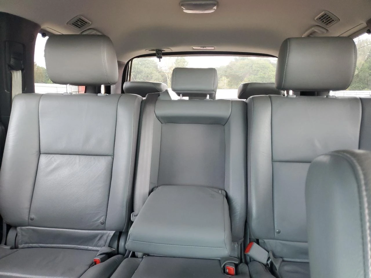 Toyota Sequoia LIMITED - изображение 10