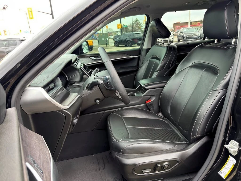 Jeep Grand cherokee  L* Limited* 4WD* АвтоКредит* (ЦЕНА ДО БГ), снимка 11 - Автомобили и джипове - 54208338