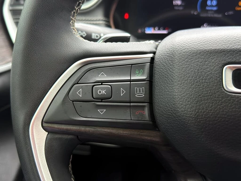 Jeep Grand cherokee  L* Limited* 4WD* АвтоКредит* (ЦЕНА ДО БГ), снимка 17 - Автомобили и джипове - 54208338