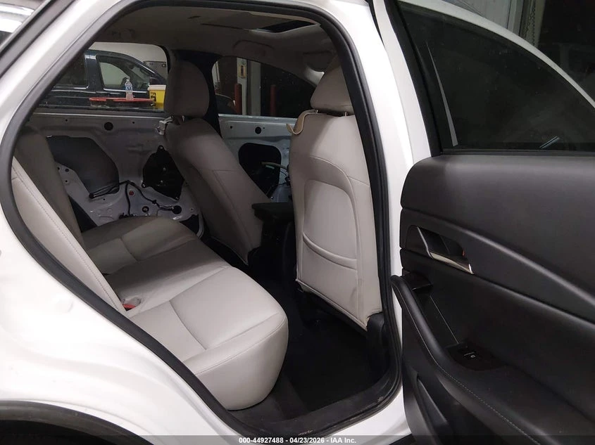 Mazda CX-30 2.5l 2.5 S Preferred Package, снимка 8 - Автомобили и джипове - 54445316