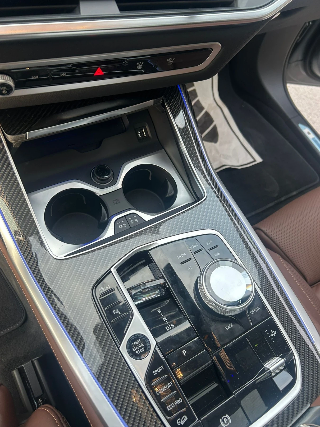 BMW X7 40d, снимка 10 - Автомобили и джипове - 54622325