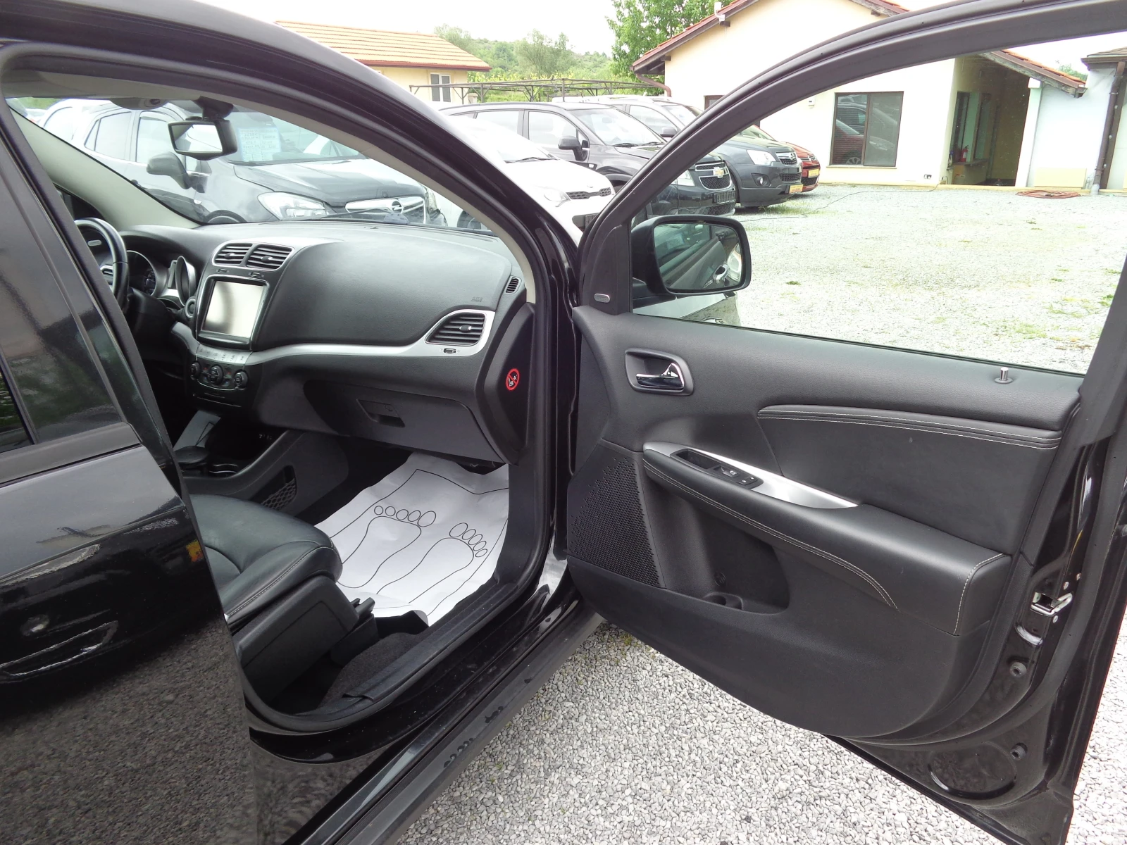 Fiat Freemont 2.0 Multijet, снимка 10 - Автомобили и джипове - 54641686