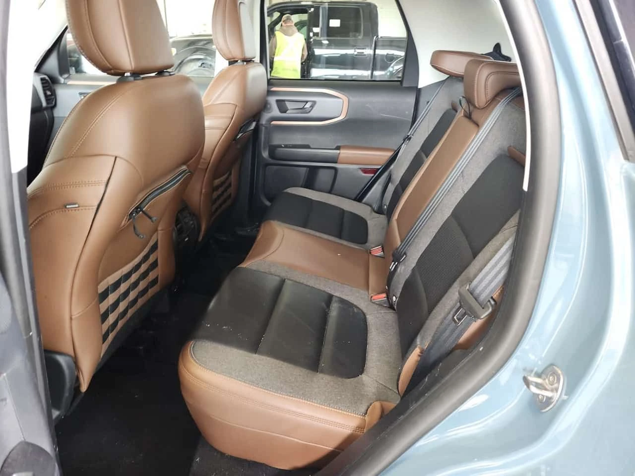 Ford Bronco OUTER BANKS/КОЖА/ПОДГРЕВ/ОТ ПРЕДСТАВИТЕЛСТВО, снимка 10 - Автомобили и джипове - 55013932