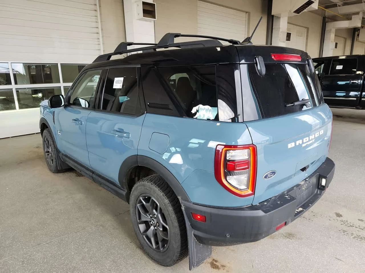 Ford Bronco OUTER BANKS/КОЖА/ПОДГРЕВ/ОТ ПРЕДСТАВИТЕЛСТВО, снимка 4 - Автомобили и джипове - 55013932