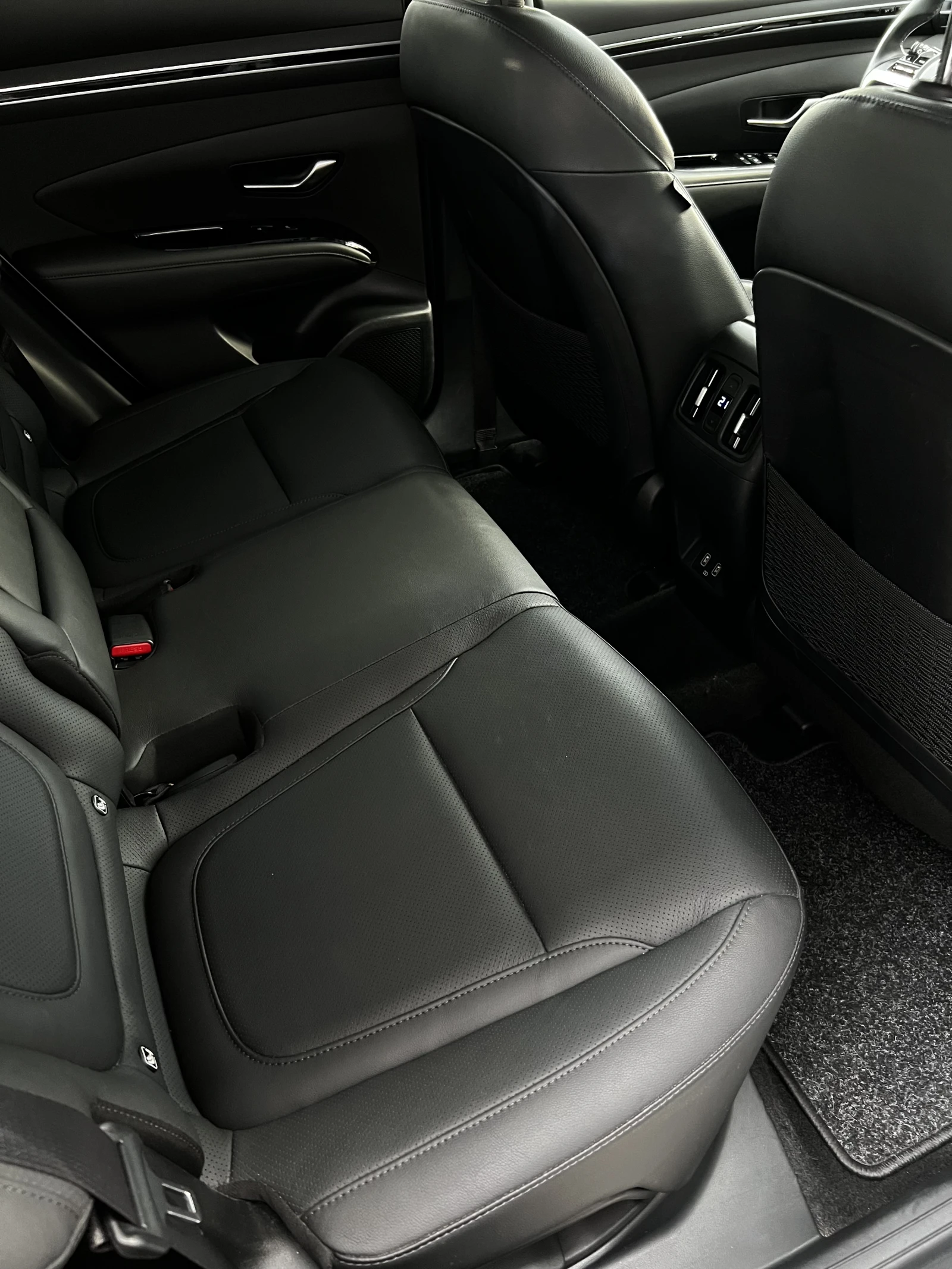 Hyundai Tucson Prime 4WD Plug-In, снимка 12 - Автомобили и джипове - 55224767