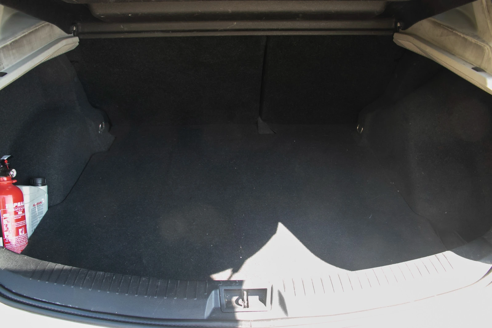 Nissan Qashqai, снимка 13 - Автомобили и джипове - 55499898
