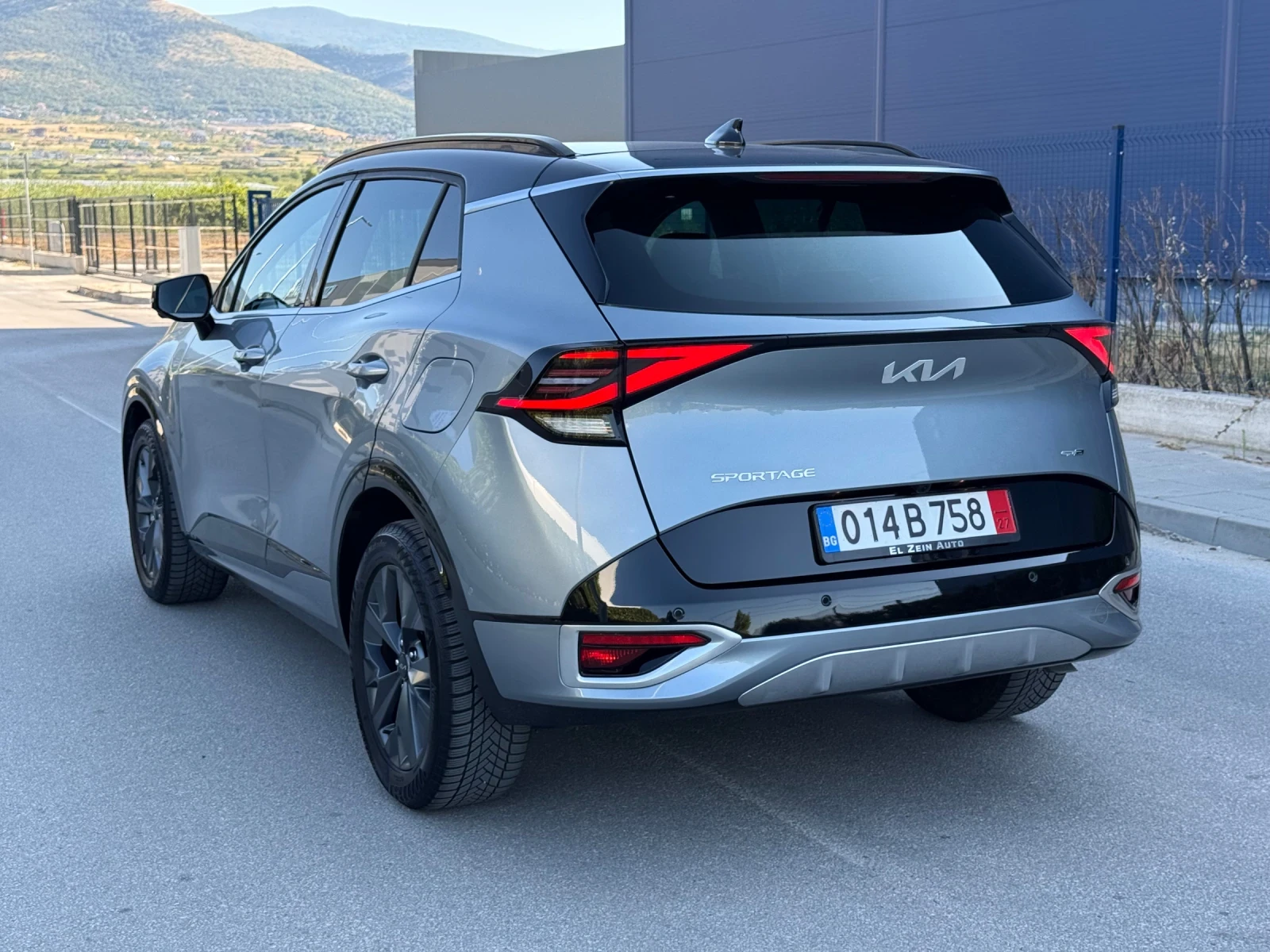 Kia Sportage 1.6HEV 230кс/GTLINE/ПОДГРЕВ/360/DISTRONIC/ИСТОРИЯ/, снимка 5 - Автомобили и джипове - 55598153