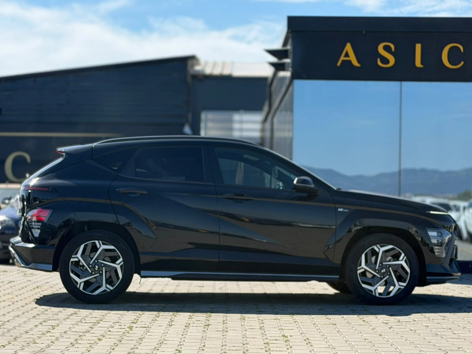 Hyundai Kona / HYBRID / N-LINE / DISTRONIC /, снимка 6 - Автомобили и джипове - 56129823