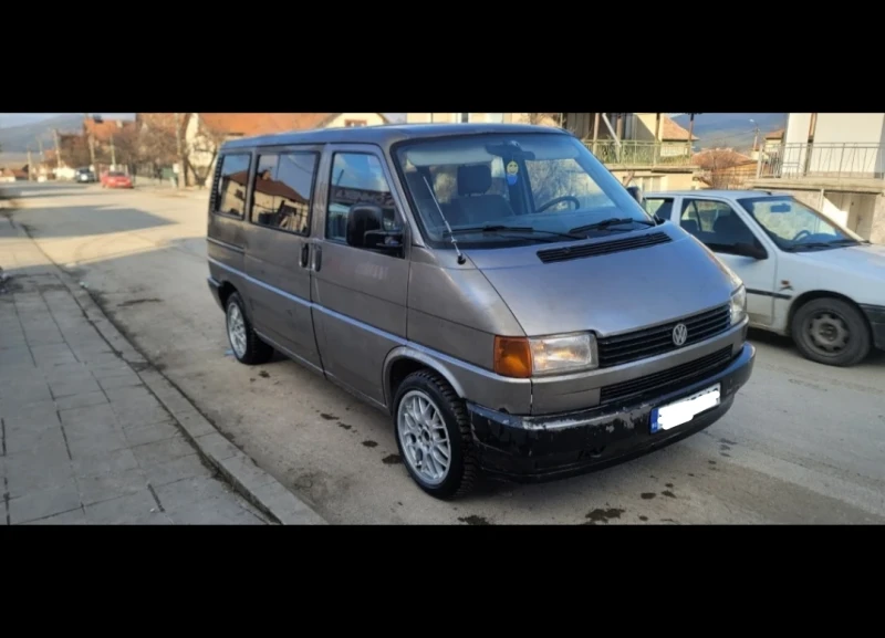 VW T4, снимка 2 - Бусове и автобуси - 49310910