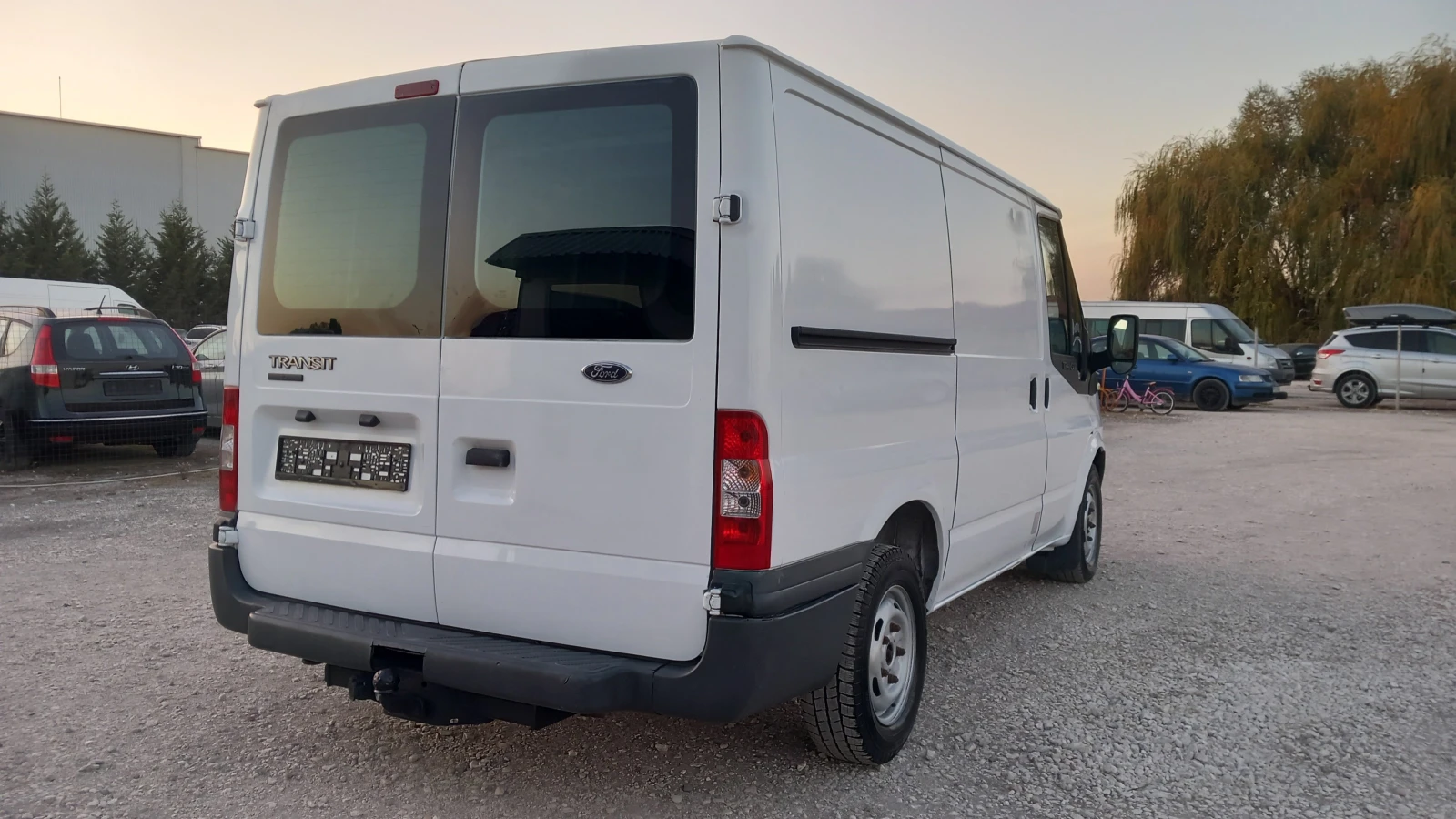 Ford Transit 2.2TDCI-КЛИМАТИК  - изображение 4