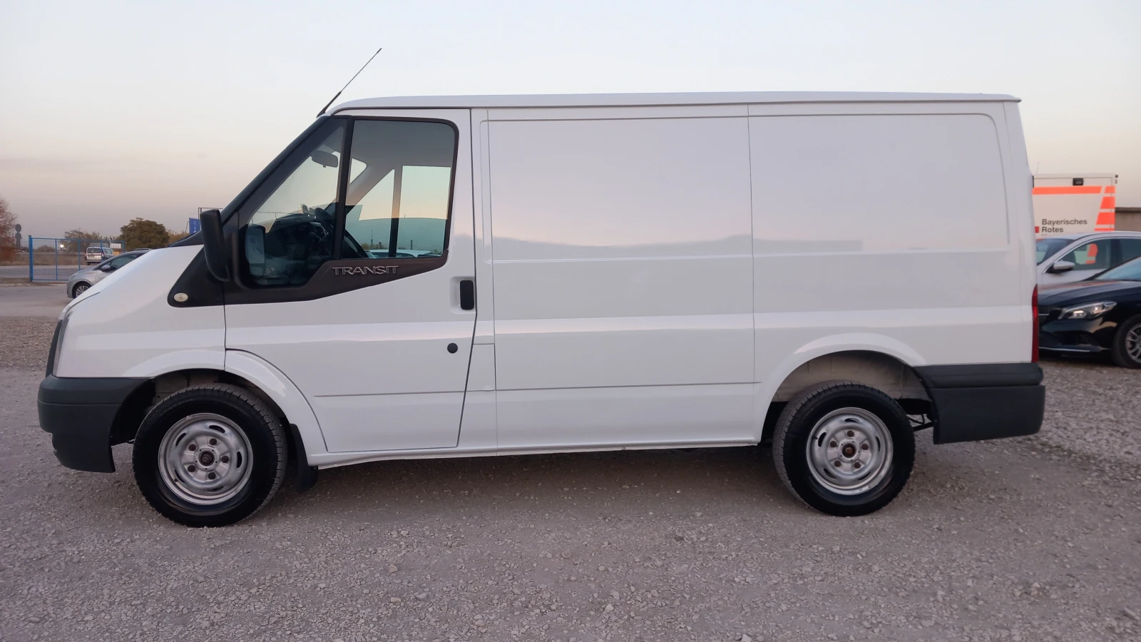 Ford Transit 2.2TDCI-КЛИМАТИК  - изображение 6