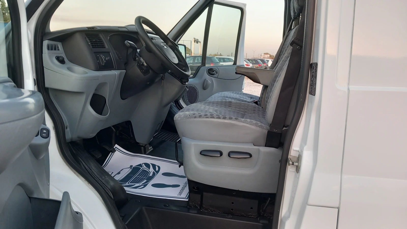 Ford Transit 2.2TDCI-КЛИМАТИК  - изображение 7