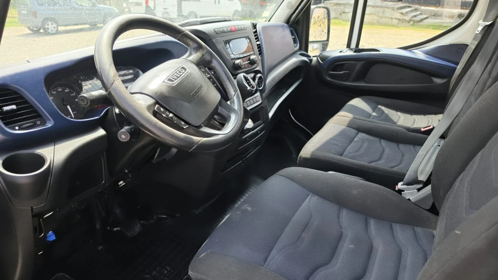 Iveco Daily Бордови 5.10 метра , снимка 10 - Бусове и автобуси - 55826056