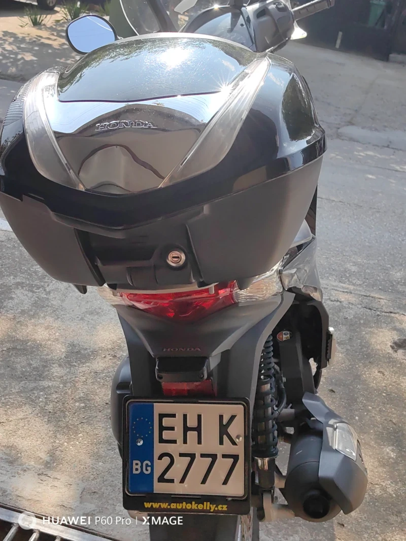 Honda Sh START-STOP/150i/19000км, снимка 17 - Мотоциклети и мототехника - 49116685