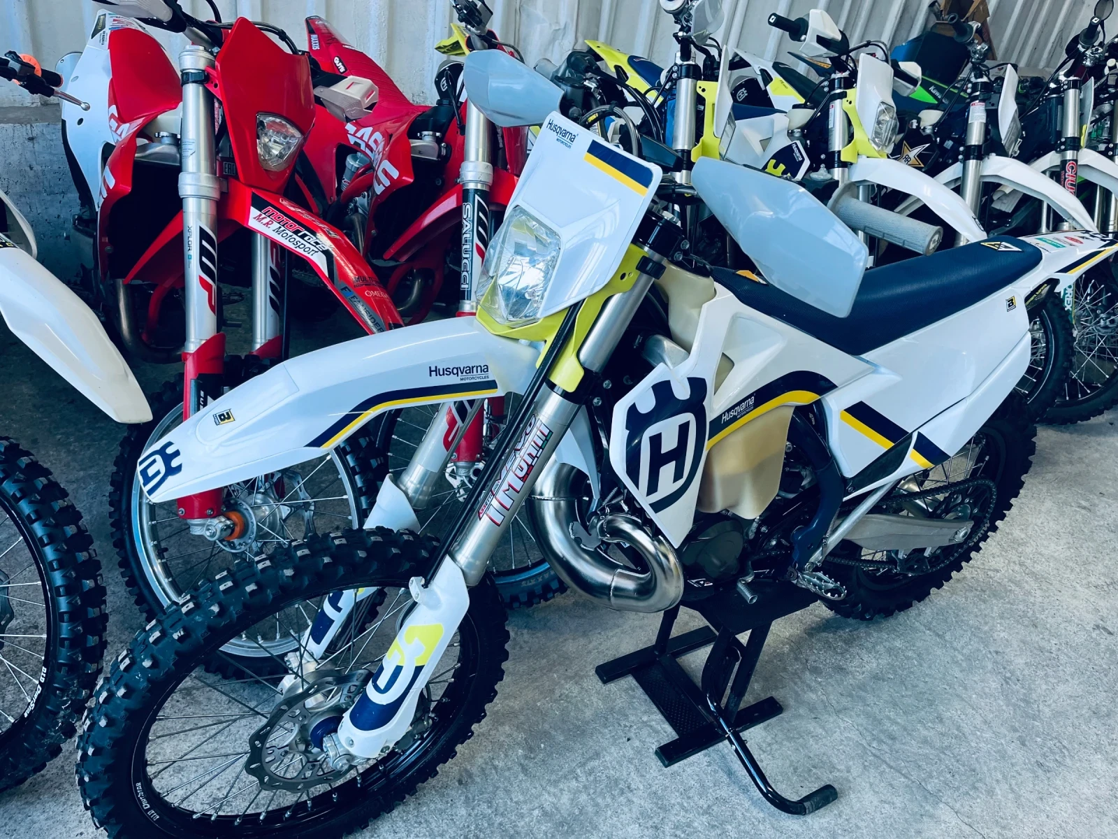 Husqvarna TE 300 2023 - изображение 3