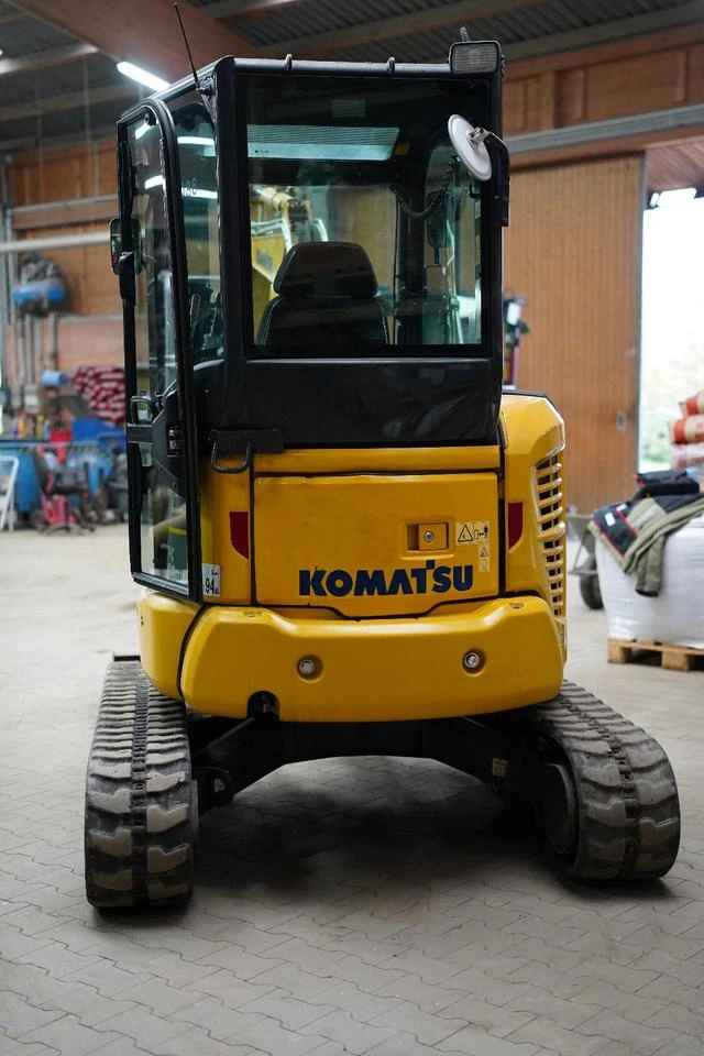 Багер Komatsu PC 35 MR, снимка 2 - Индустриална техника - 48719618