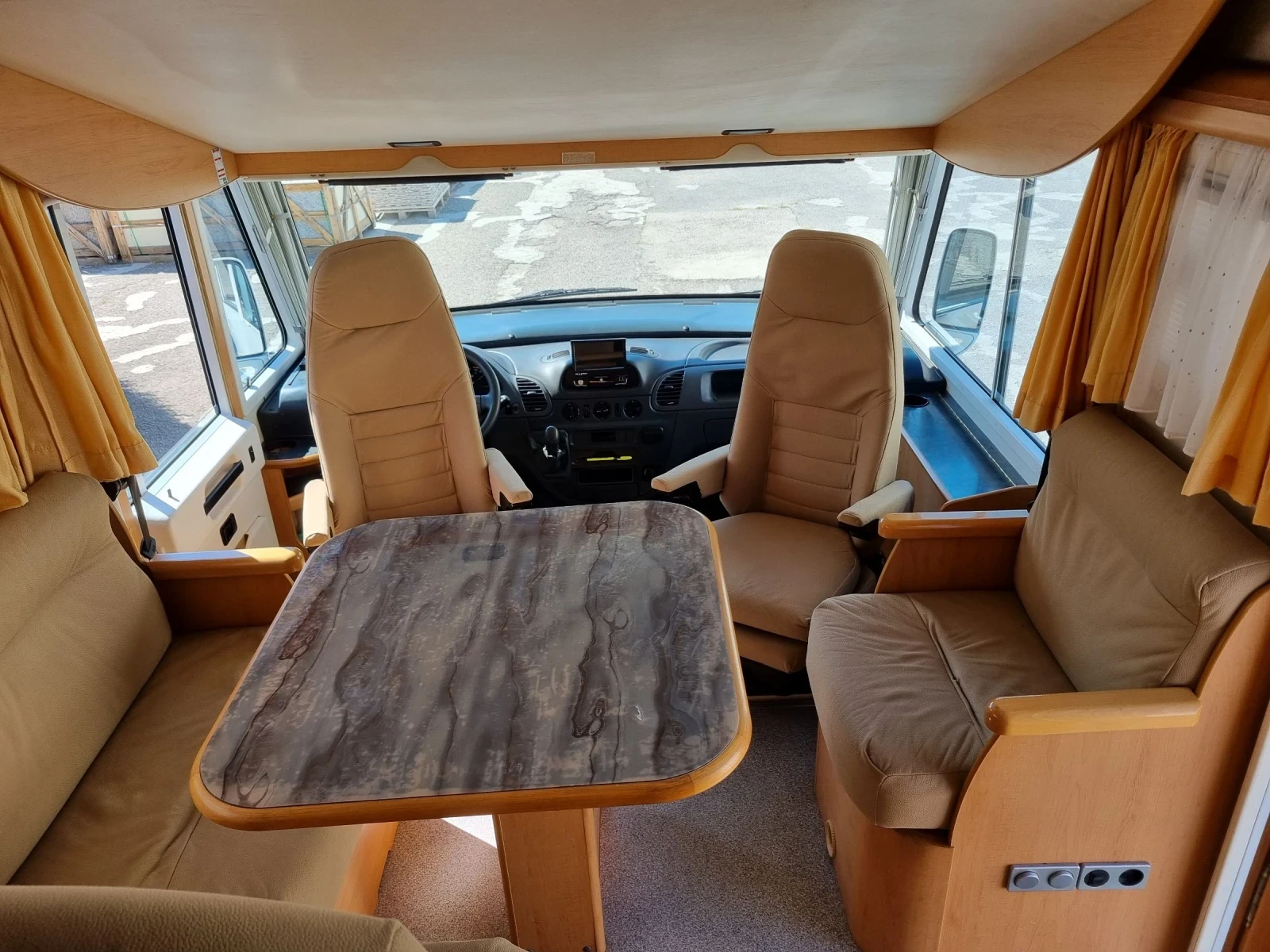 Кемпер Mercedes-Benz 316CDI  - изображение 9