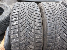 Гуми Зимни 225/40R18, снимка 2