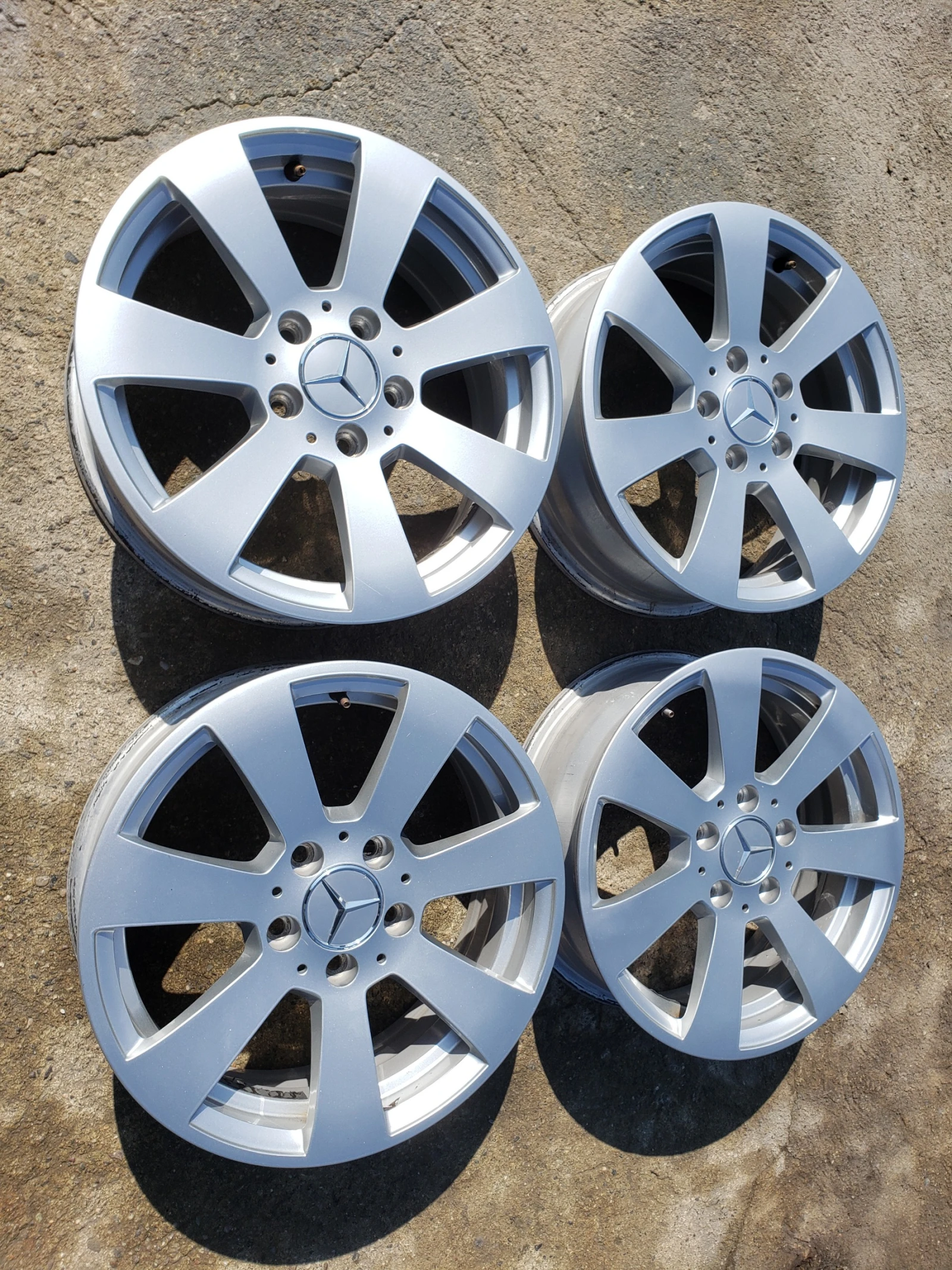 Джанти за Mercedes-Benz, снимка 2 - Гуми и джанти - 53734082