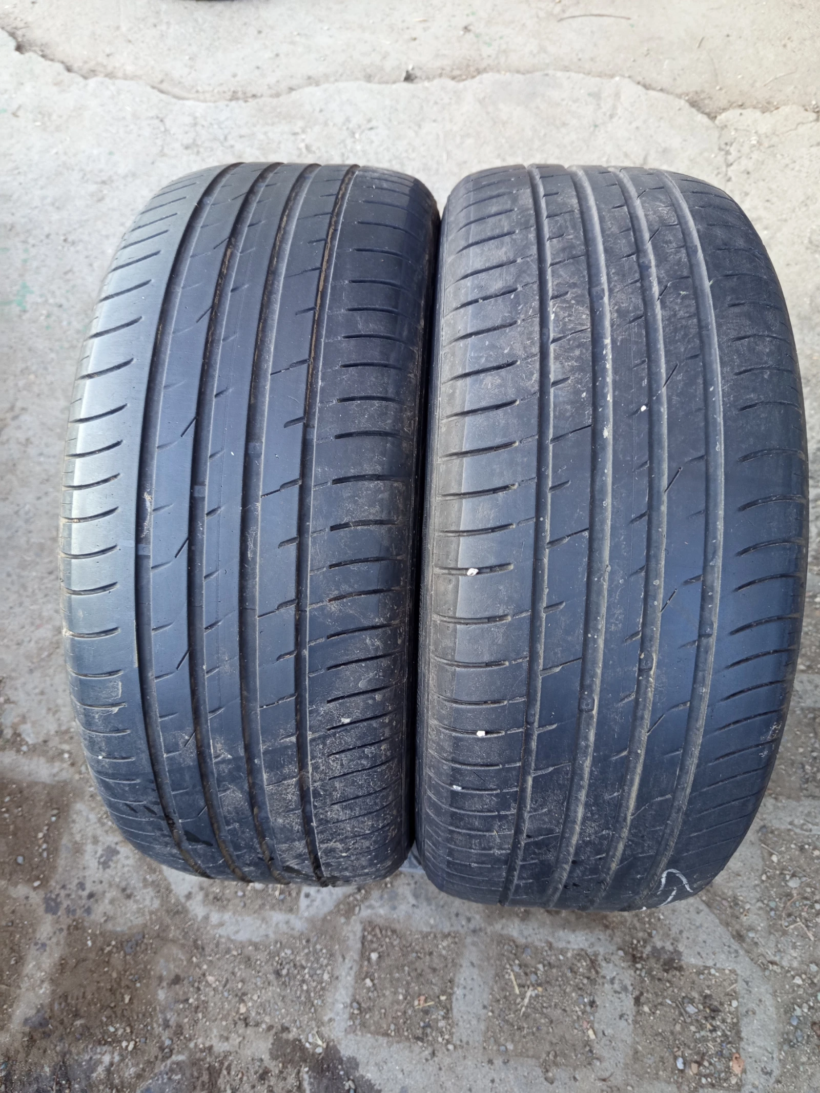 Гуми Летни 215/55R17