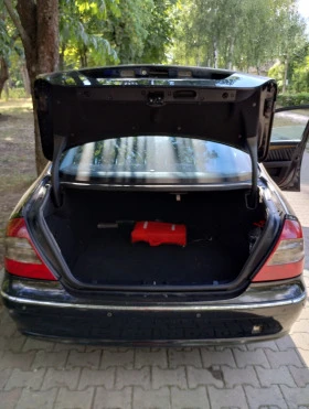 Mercedes-Benz E 280, снимка 6