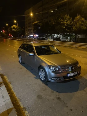 Mercedes-Benz C 220, снимка 3