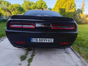 Dodge Challenger 3.6 V6 SXT Plus, снимка 9