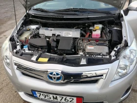 Toyota Auris, снимка 16
