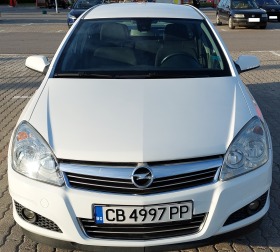 Opel Astra H, снимка 1 - Автомобили и джипове - 45470669