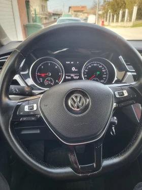 VW Touran 2.0 TDI  - 8390 € / 16409.41 лв. - 42447913 12