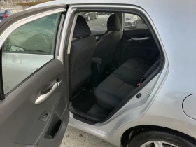 Toyota Auris | Mobile.bg � ����� ������ 9