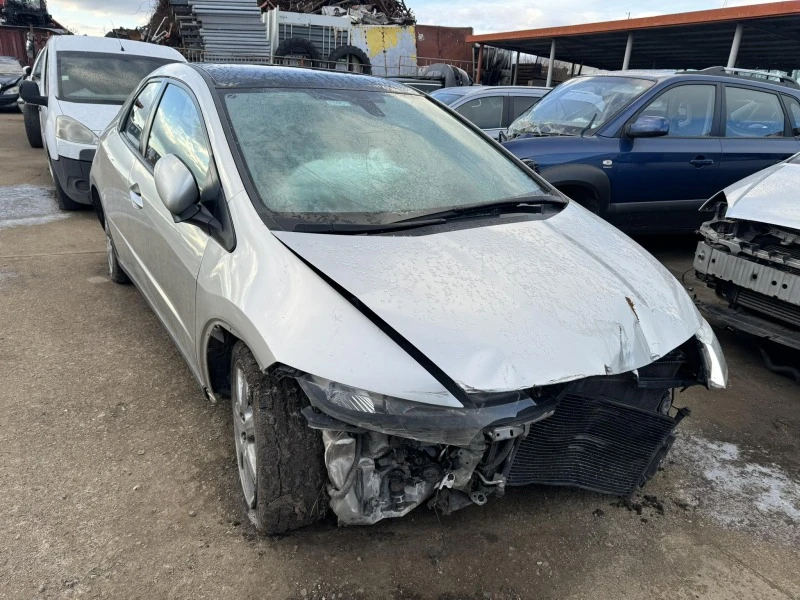 Honda Civic 1.8, снимка 1 - Автомобили и джипове - 44042028