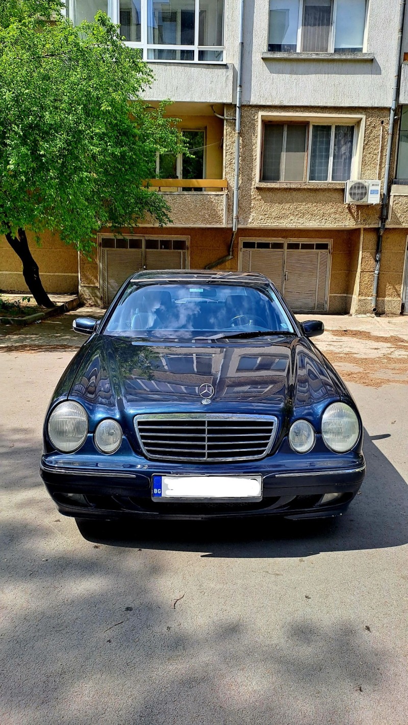 Mercedes-Benz E 320 Е320, снимка 1 - Автомобили и джипове - 45931593