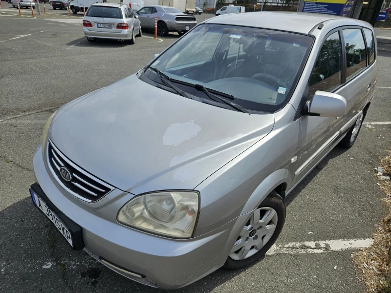 Kia Carens, снимка 8 - Автомобили и джипове - 47608860