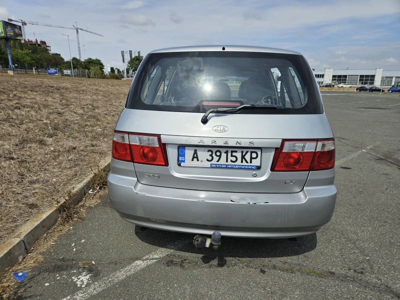 Kia Carens, снимка 7 - Автомобили и джипове - 47608860