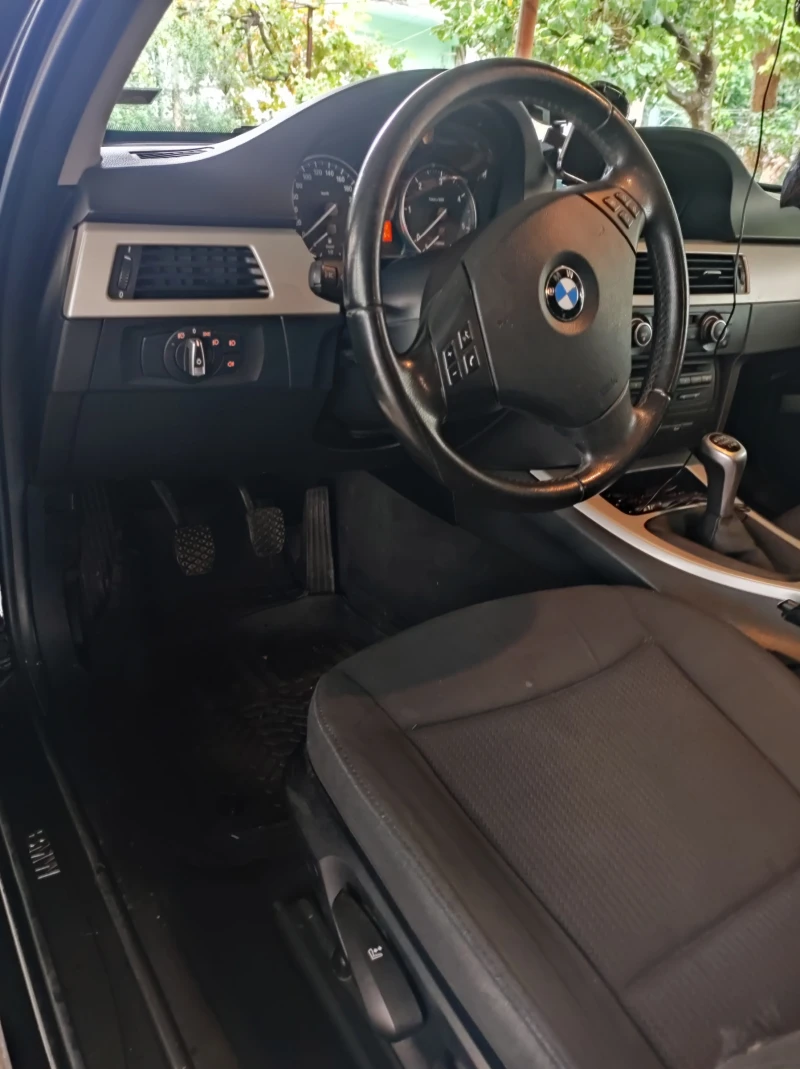 BMW 320, снимка 5 - Автомобили и джипове - 47305677