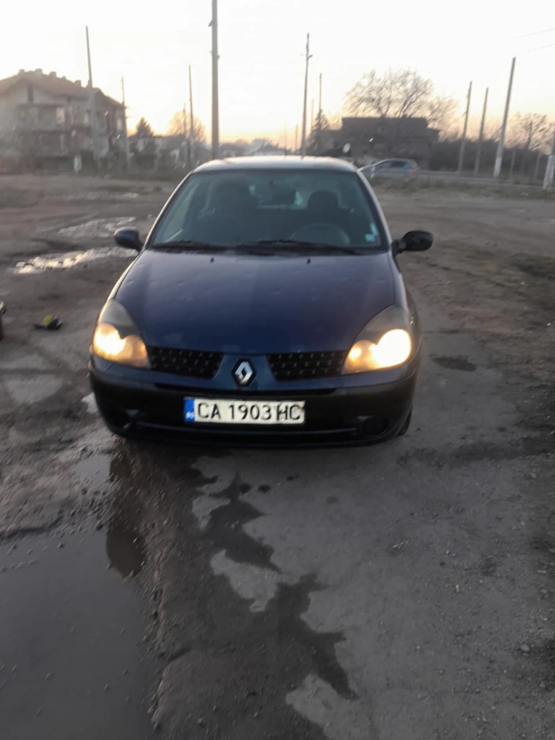 Renault Clio 11111, снимка 3 - Автомобили и джипове - 48117097