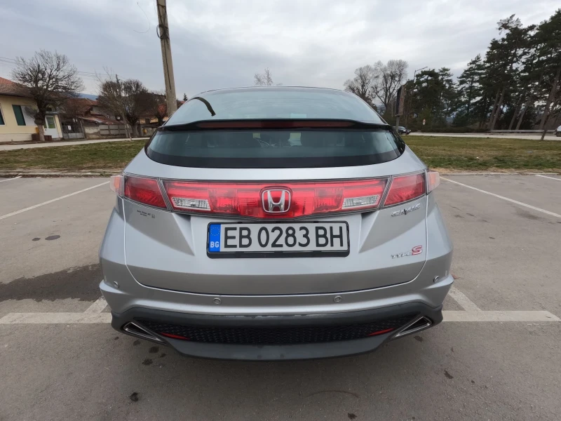 Honda Civic Type S 1.8 i-vtec, снимка 6 - Автомобили и джипове - 48286588