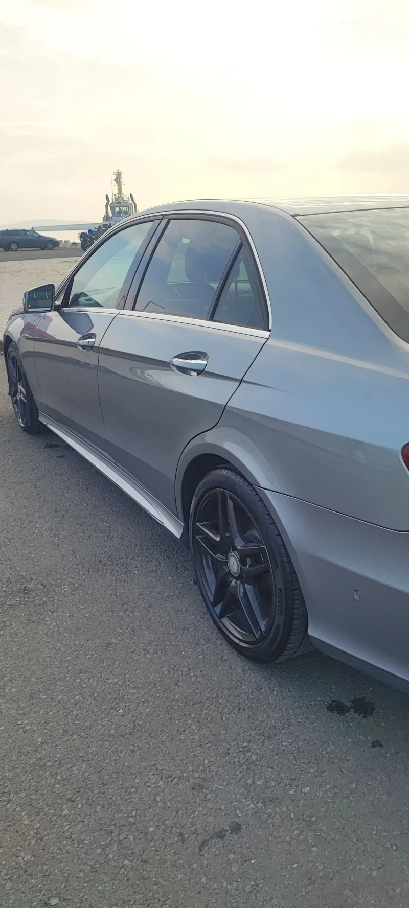 Mercedes-Benz E 350 AMG пакет Top Full, снимка 11 - Автомобили и джипове - 52359893