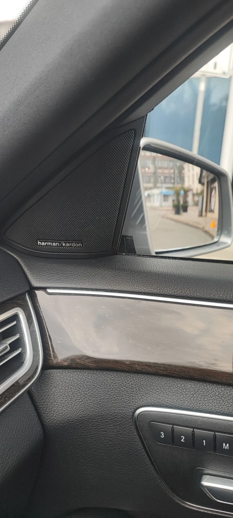 Mercedes-Benz E 350 AMG пакет Top Full, снимка 14 - Автомобили и джипове - 52359893