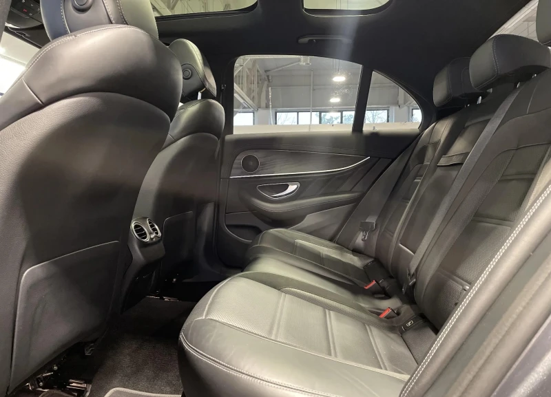 Mercedes-Benz E 53 AMG 4Matic+ , снимка 7 - Автомобили и джипове - 52822013